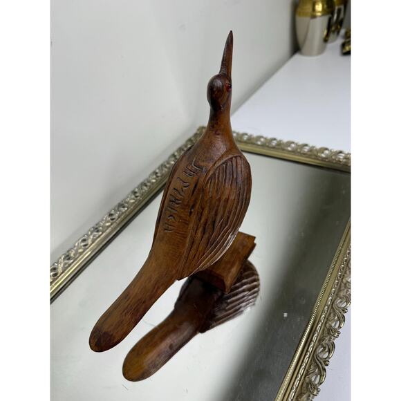 Vintage Hand-Carved Wooden Sitting Bird Sculpture, Mid Century Wood Bird Figure - Picture 4 of 10